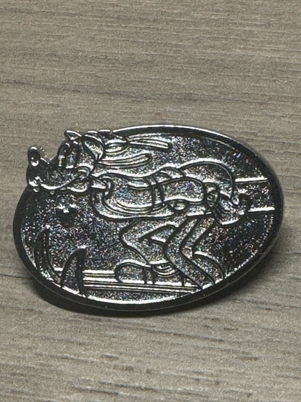 5/$25 Disney Goofy Skiing Chaser Pin